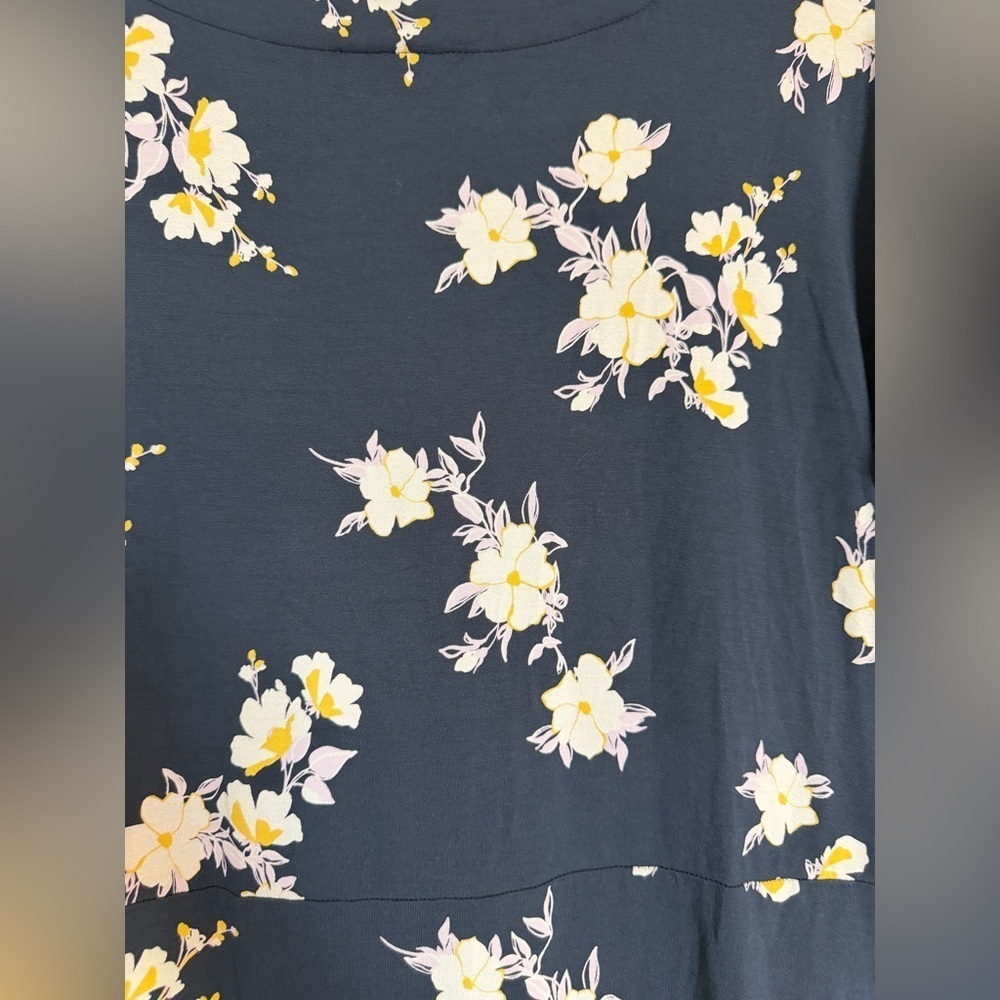 J. Jill Wearever Collection floral A-line dress in navy bloom with short sleeves - Picture 8 of 9